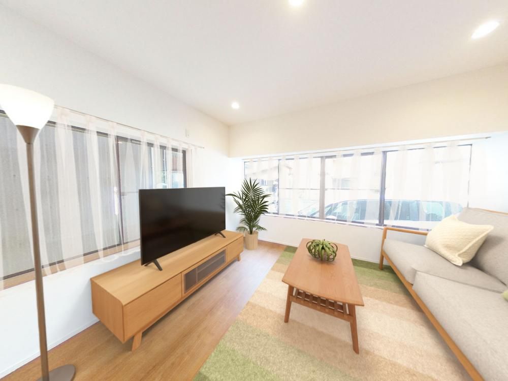 Renovated 5LDK House with Parking for 3 in Tsuruta, Ishikawa - Thumbnail 4