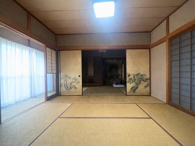 8DK House with Guest House for Sale near Ageki Station, Inabe - Thumbnail 3