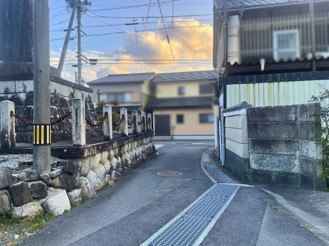 8DK House with Guest House for Sale near Ageki Station, Inabe - Thumbnail 2