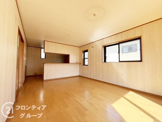 4LDK House for Sale in Oshikumacho, Nara City - Thumbnail 4