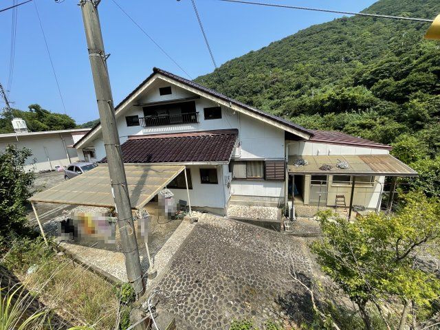 Used House for Sale in Yura, Wakayama - 9DK, 105.99 sqm - Thumbnail 4