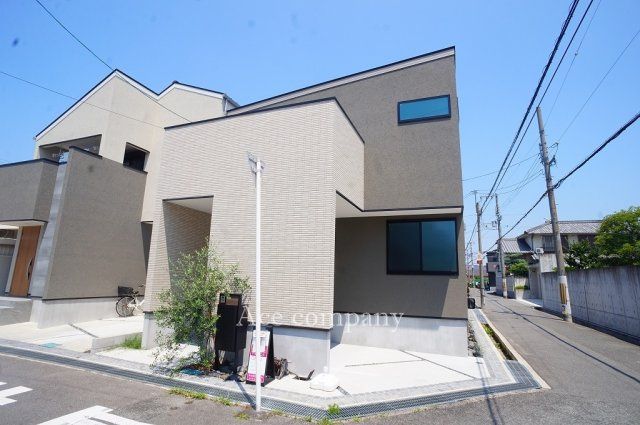 Unoccupied 3LDK Corner Lot House Near Kyuhojiguchi Station, Yao - Thumbnail 3