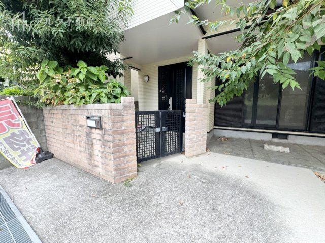 6SLDK Two-Generation House for Sale in Itami, Hyogo - Thumbnail 4