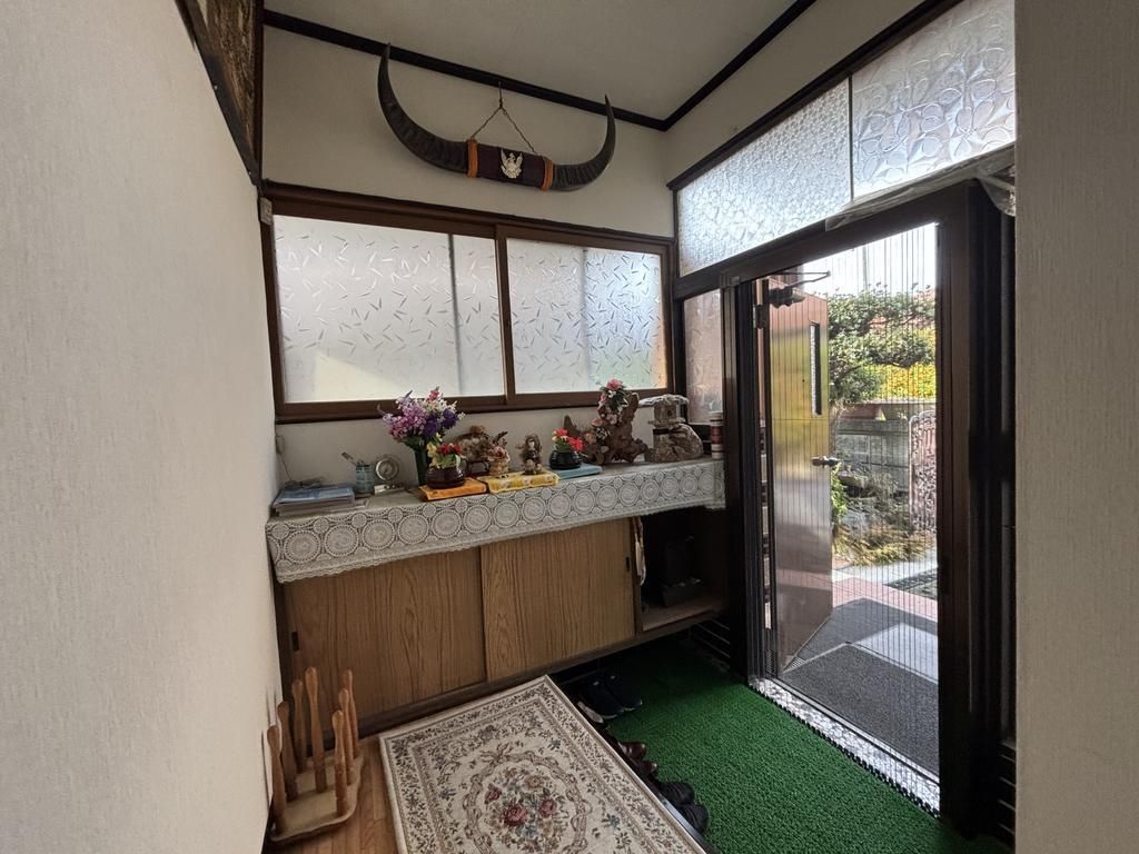 6DK House with Garage for Sale in Hofu City, Yamaguchi - Thumbnail 3