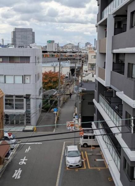 6LDK Steel-Framed House in Fukushima Ward, Osaka City - Thumbnail 2