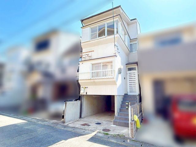 4DK Wooden House for Sale in Kyoto's Nishikyo Ward - Thumbnail 2