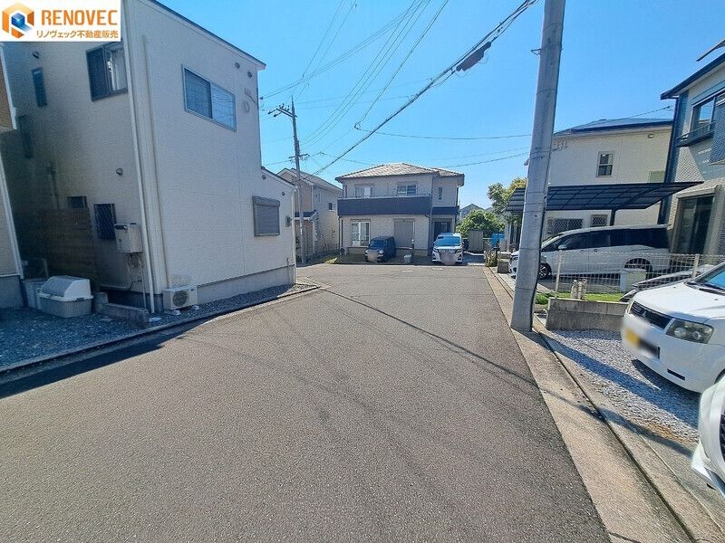 3-Story 3SLDK House with 4 Parking Spaces in Sakai, Osaka - Thumbnail 4