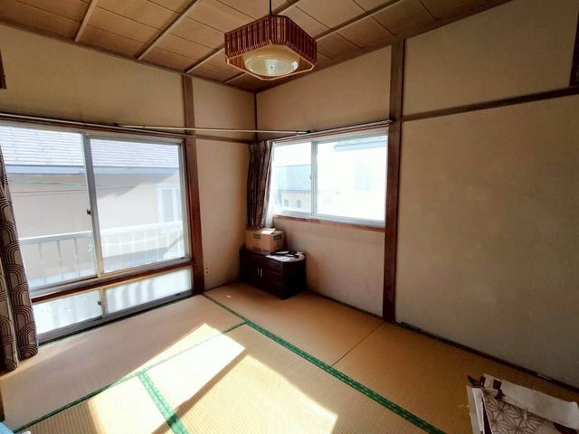 5DK Detached House for Sale in Beppu, Oita - 115.52 sqm - Thumbnail 3