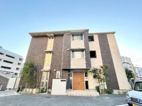 Court Shinyashiki Rental Apartments in Kumamoto City - Thumbnail 3