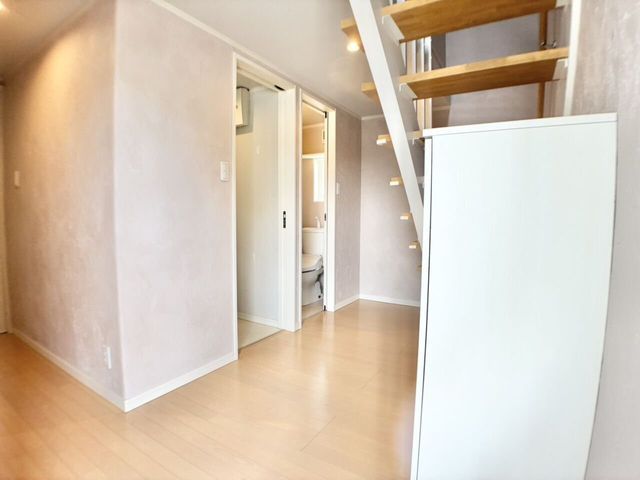 Modern 3LDK House for Sale in Komono, Mie - Built 2018 - Thumbnail 4