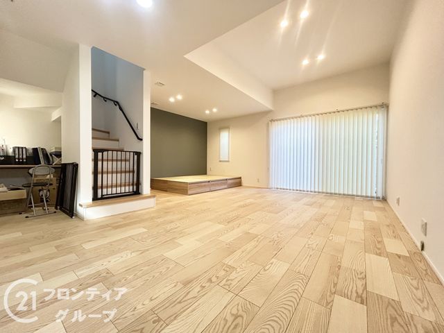 4LDK House for Sale in Kashihara, Nara - 103.5 sqm - Thumbnail 3
