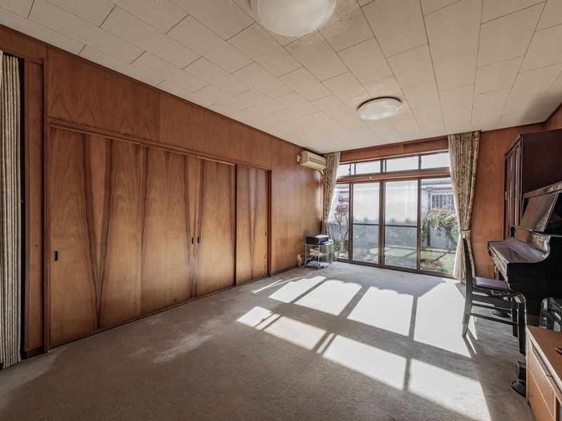 4SLDK Detached House in Ikeda with South-Facing Garden - Thumbnail 4