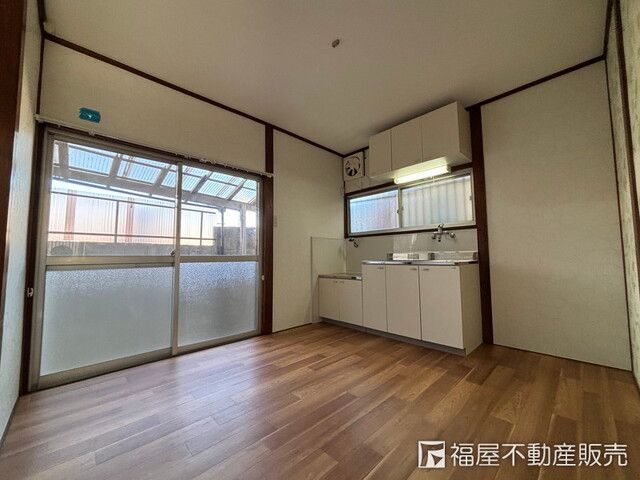 3SDK Detached House for Sale in Neyagawa City, Osaka - Thumbnail 4