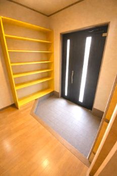 Steel-Framed 3LDK House for Sale in Daito City, Osaka - Thumbnail 4