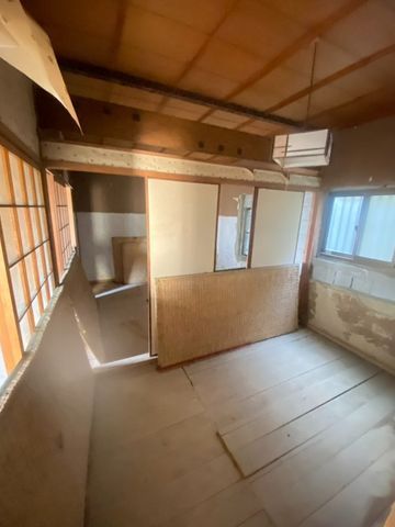 5DK RC House for Sale in Saikazaki, Wakayama City - Thumbnail 2