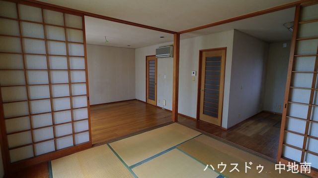 5LDK Detached House in Himeji, 119.61 sqm - Thumbnail 3