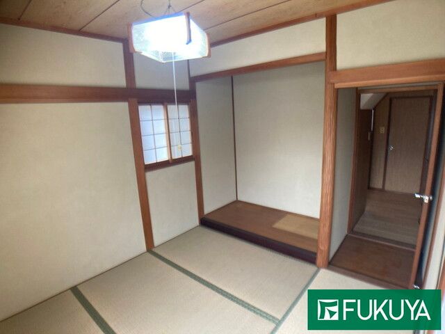 4SLDK House for Sale in Himeji with Parking and Storage - Thumbnail 4