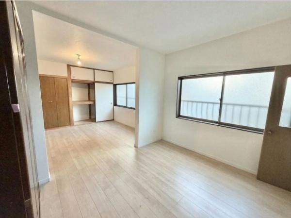 Renovated 3LDK House in Ikuno-ku, Osaka - 114.62 sqm - Thumbnail 4