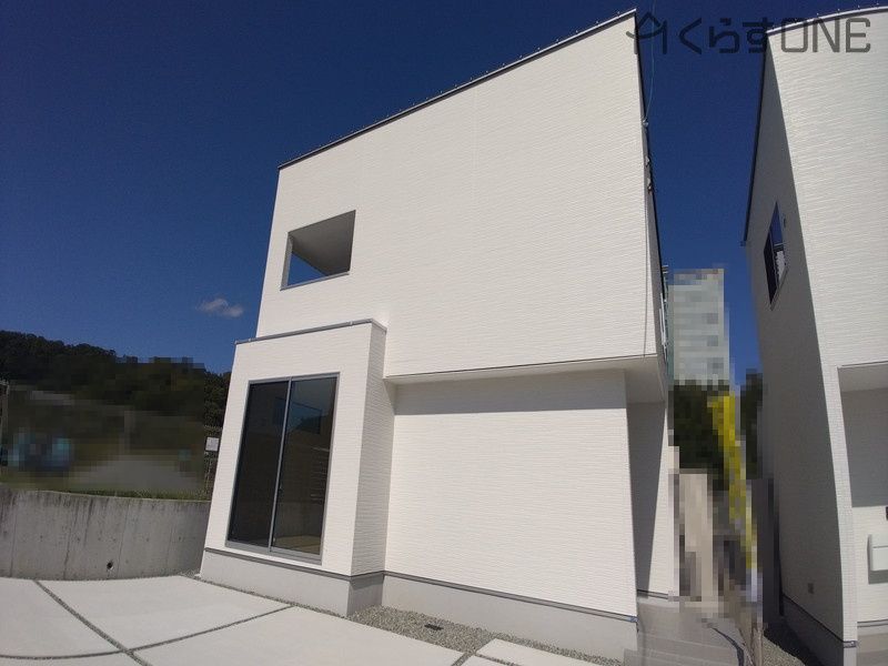 3LDK Newly Built House for Sale in Himeji, Hyogo - Thumbnail 2