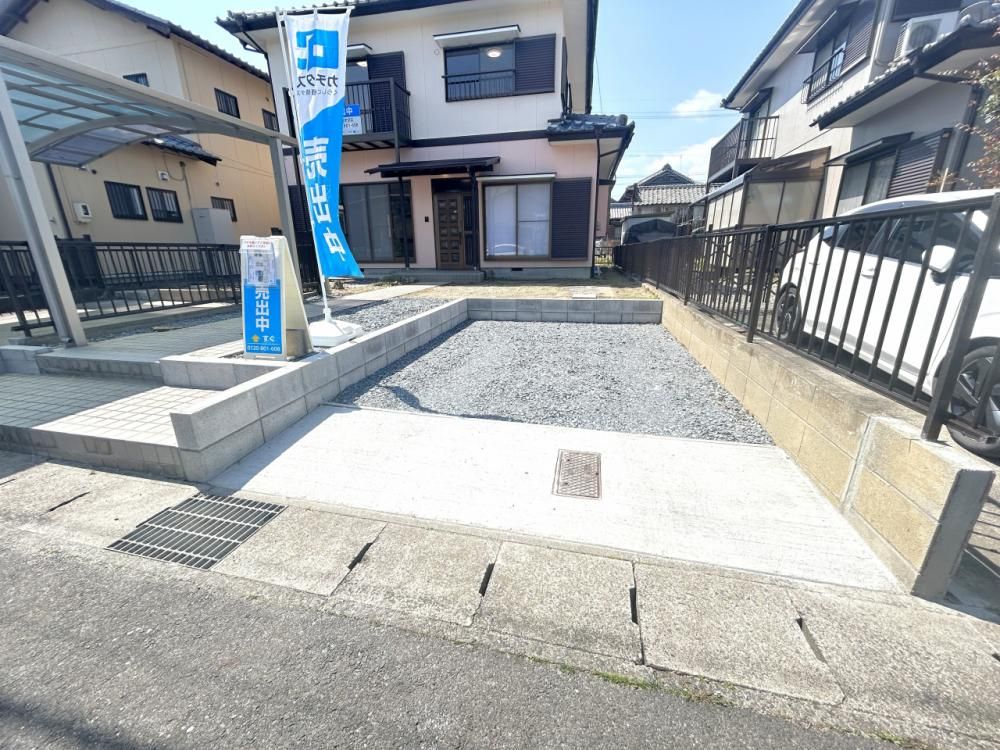 Renovated 4SLDK House in Yokkaichi, Mie - 112.61 sqm - Thumbnail 3