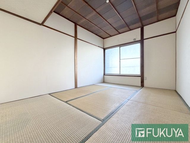 Terraced House for Sale in Matsubara, Osaka - 3DK, Near Nunose Station - Thumbnail 4