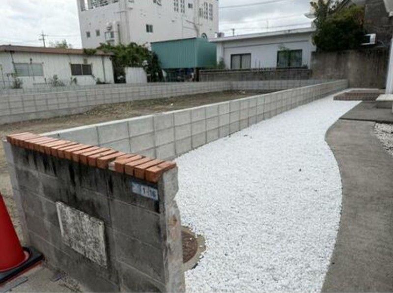 4LDK RC House for Sale in Okinawa City with Parking - Thumbnail 2