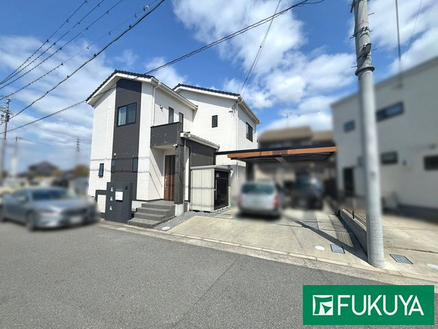 3LDK Detached House for Sale in Inami, Hyogo - 2015 Build - Thumbnail 2