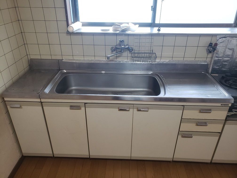 Move-in Ready 3DK House with Rooftop Balcony in Daito, Osaka - Thumbnail 4