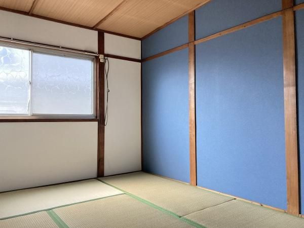 Renovated 3DK Terrace House for Sale in Moriguchi, Osaka - Thumbnail 4