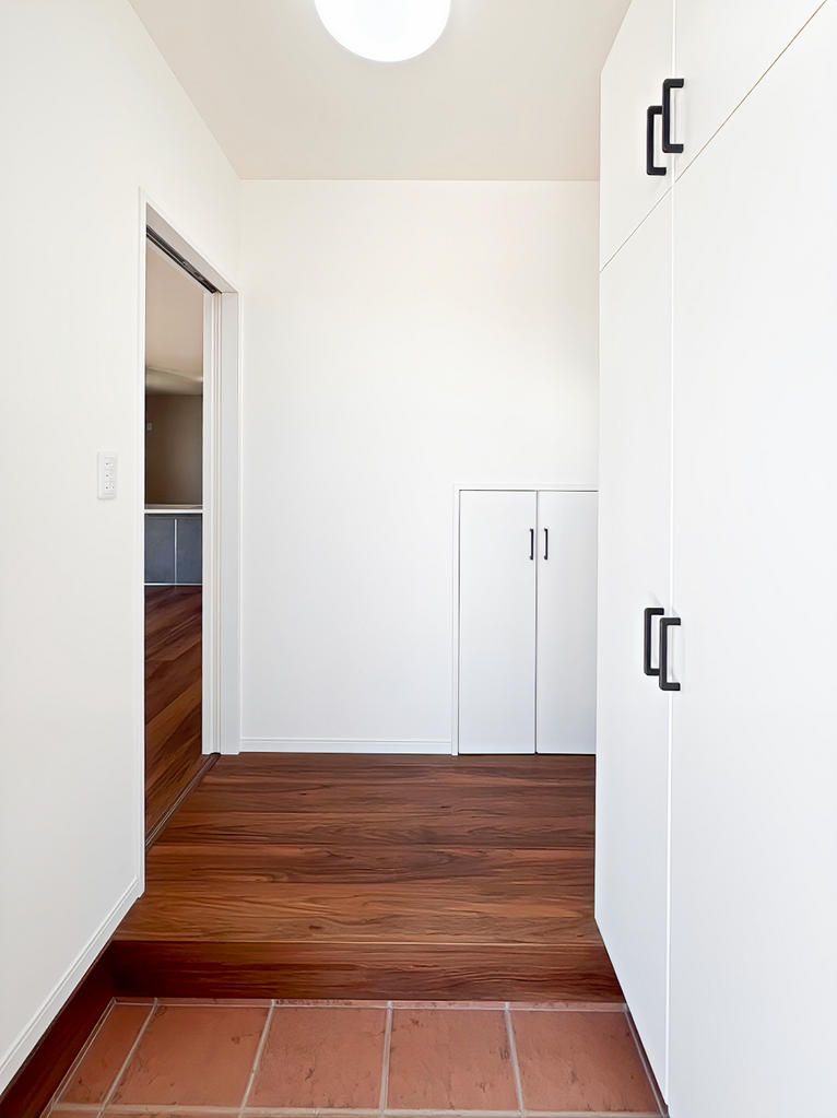 Modern 3LDK House for Sale in Kinokawa, Wakayama - Thumbnail 4