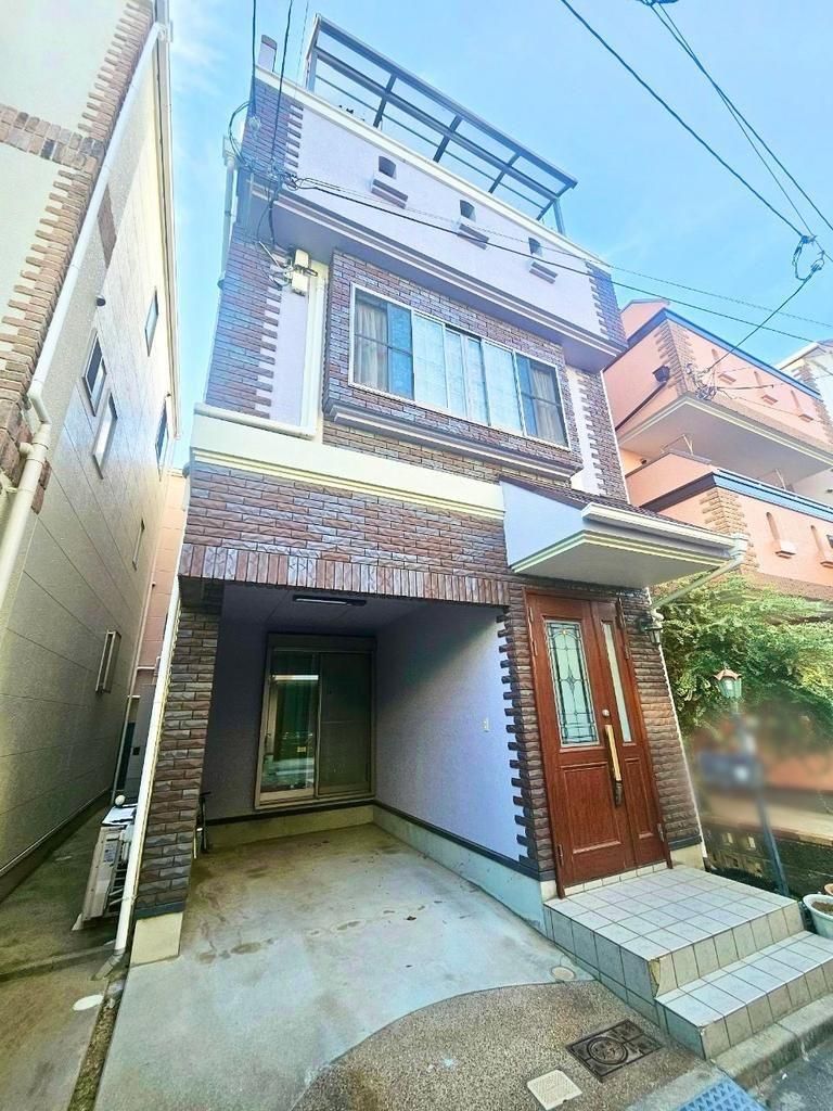 4LDK Steel House with Solar Power in Osaka Sumiyoshi Ward - Thumbnail 3