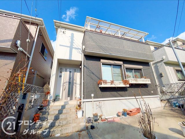 4LDK Family House for Sale in Nagata, Kobe | 105.99 sqm - Image 1