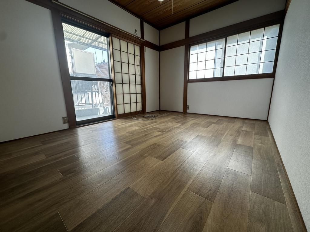 3LDK Detached House for Sale in Matsubara, Osaka - Near Kawachi-Amami Station - Thumbnail 3
