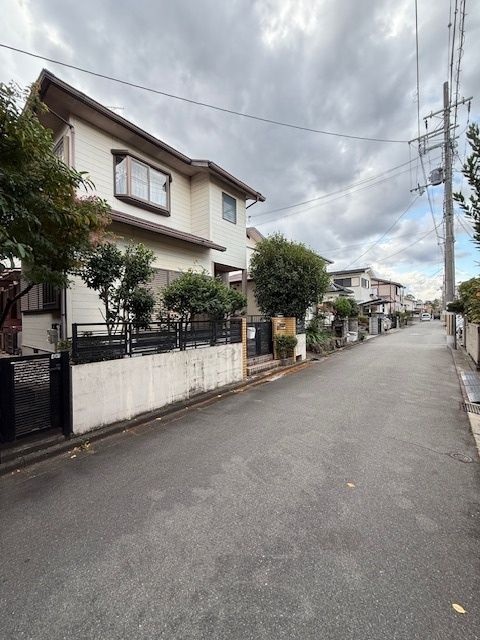 5LDK Detached House for Sale in Izumi City, Osaka - Thumbnail 4