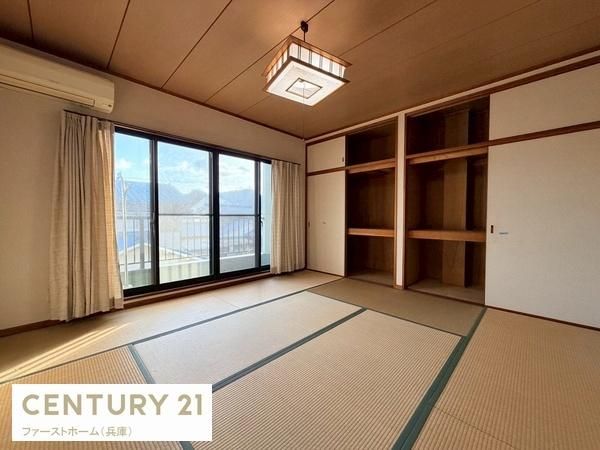 Spacious 7SLDK Family House for Sale in Tatsuno City, Hyogo - Thumbnail 4