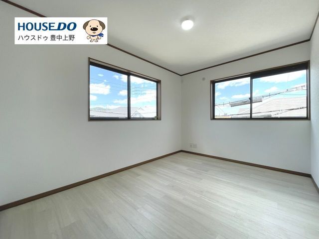 3LDK Renovated House in Toyonaka near Sakurai Station - Thumbnail 3