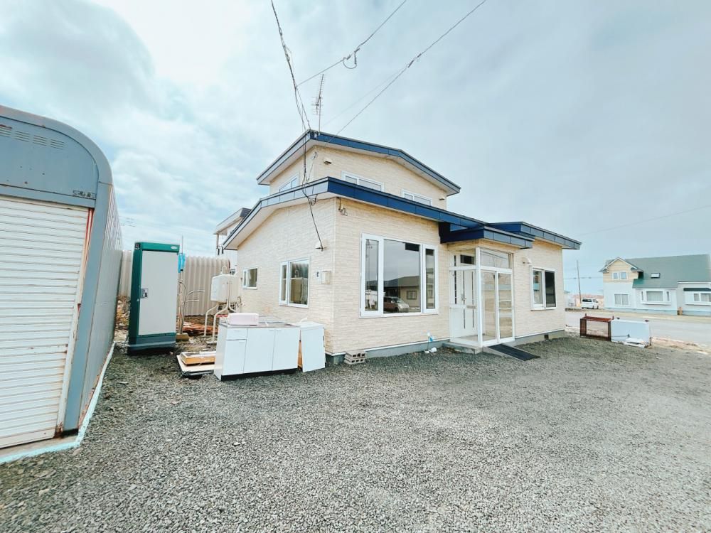 Renovated 4LDK Detached House in Nemuro, Hokkaido - 94.39m2 - Thumbnail 2