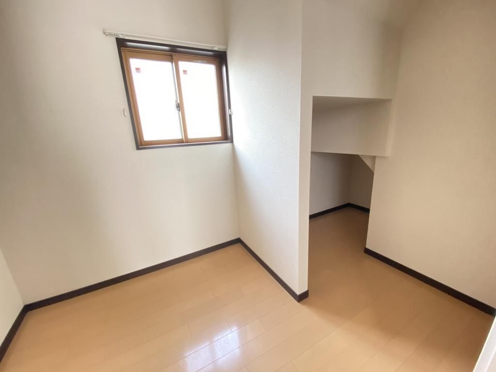 5LDK Detached House in Hofu, Yamaguchi | 154.61㎡ | 2100万 Yen - Thumbnail 3
