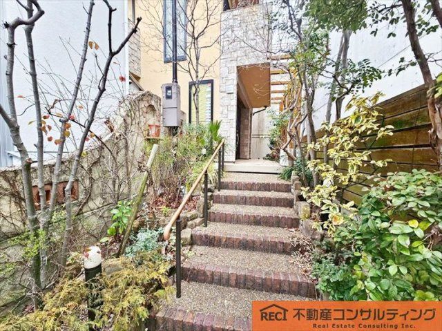 3LDK Detached House for Sale in Higashinada-ku, Kobe - Thumbnail 4