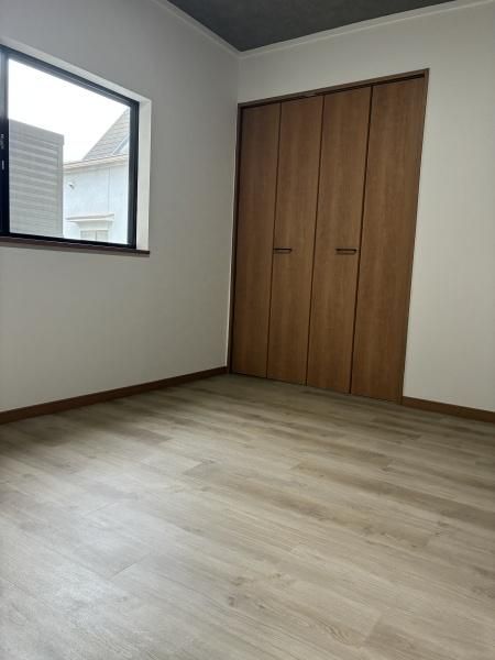 Renovated 4SLDK House with Sauna near Suminodo Station, Higashi-Osaka - Thumbnail 2
