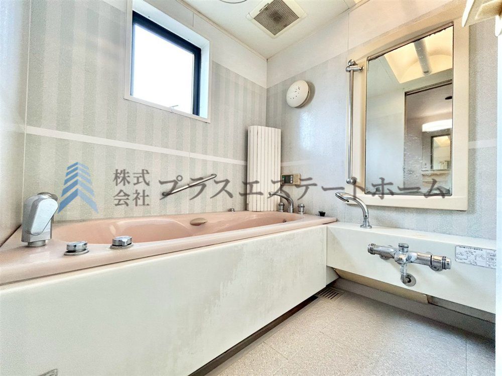 4-Story Steel Shop & Home for Sale in Kobe Hyogo Ward - Thumbnail 2