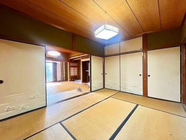 3DK House in Gojo City, Nara - 88.99 sqm on 193.52 sqm Land - Thumbnail 3