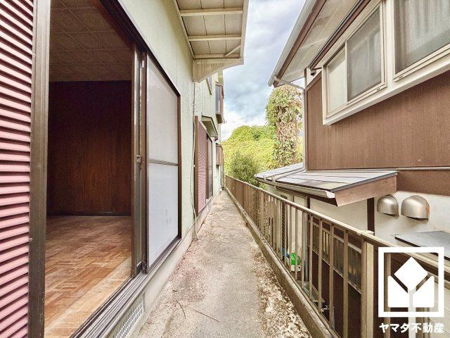 5DK House for Sale in Fushimi-ku, Kyoto - 103.25 sqm - Thumbnail 2
