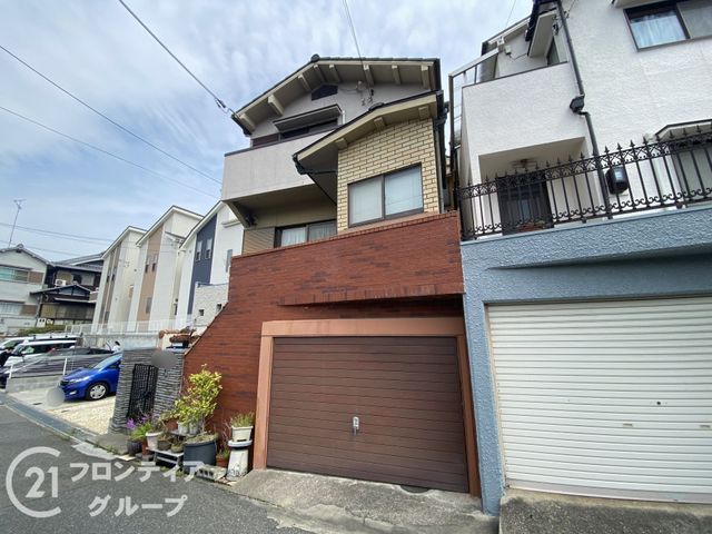 5LDK House for Sale in Hon-Tamon, Kobe - 102.18 sqm - Thumbnail 2