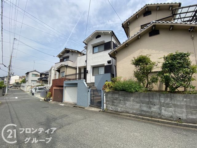 5LDK House for Sale in Hon-Tamon, Kobe - 102.18 sqm - Thumbnail 3