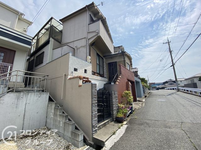 5LDK House for Sale in Hon-Tamon, Kobe - 102.18 sqm - Thumbnail 4