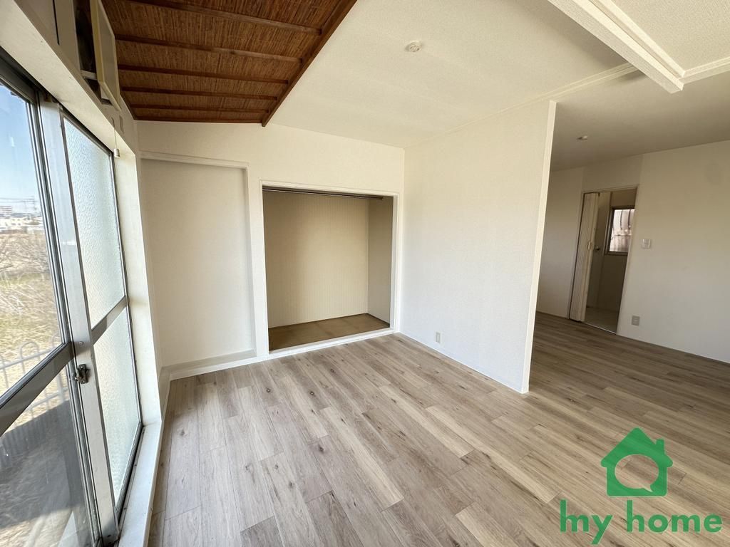 Renovated 3LDK House for Sale in Akashi, Hyogo - Thumbnail 3