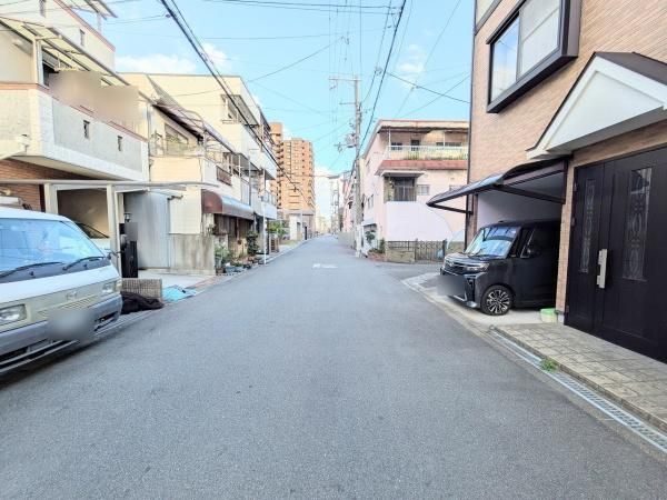 3LDK Two-Generation House for Sale in Higashi-Nakahama, Osaka - Thumbnail 4
