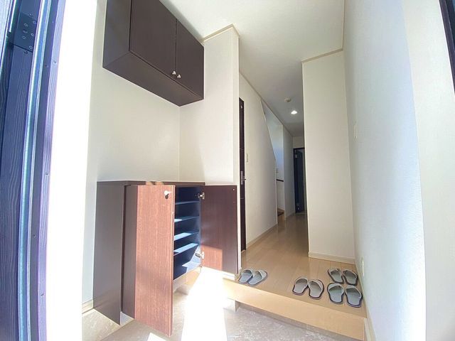 4LDK Detached House for Sale near Dekijima Station, Osaka - Thumbnail 2
