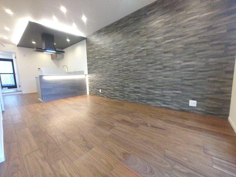 Renovated 3LDK Detached House in Hirakata, Osaka - Thumbnail 4